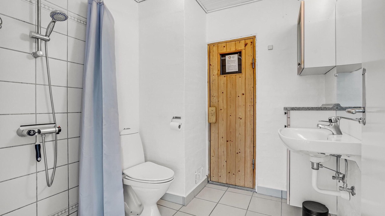 Photo of Bathroom in Fjellerup Strand