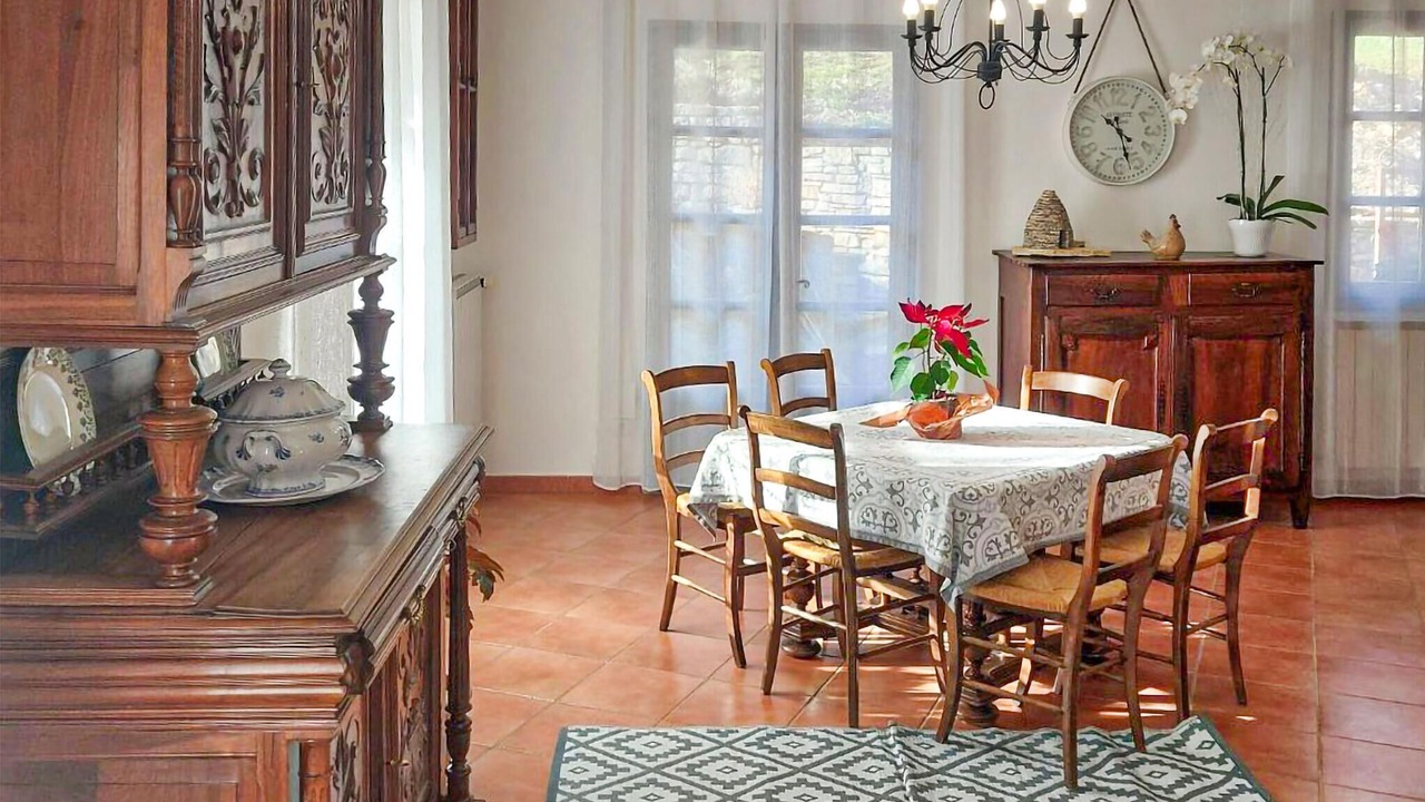 Photo of Bedroom in Saint-Martin-de-Castillon