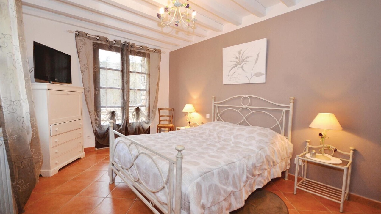 Photo of Others in Saint-Martin-de-Castillon