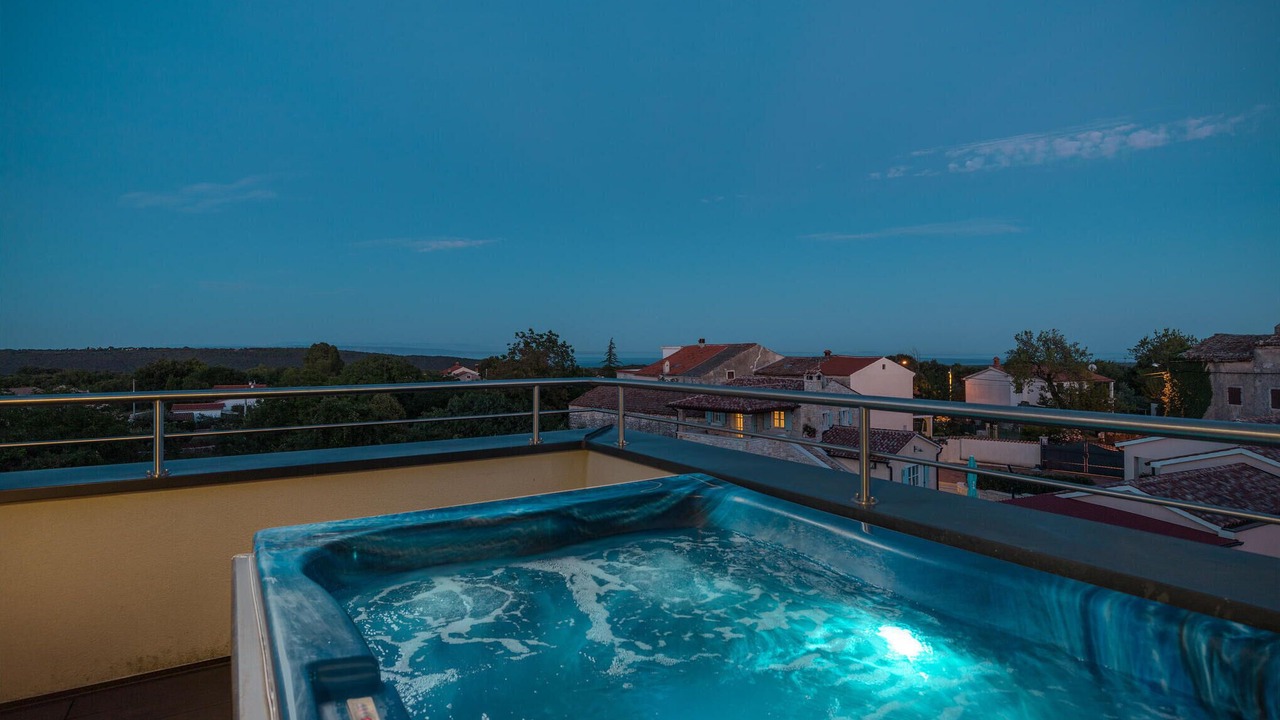 Photo of Others in Valtura