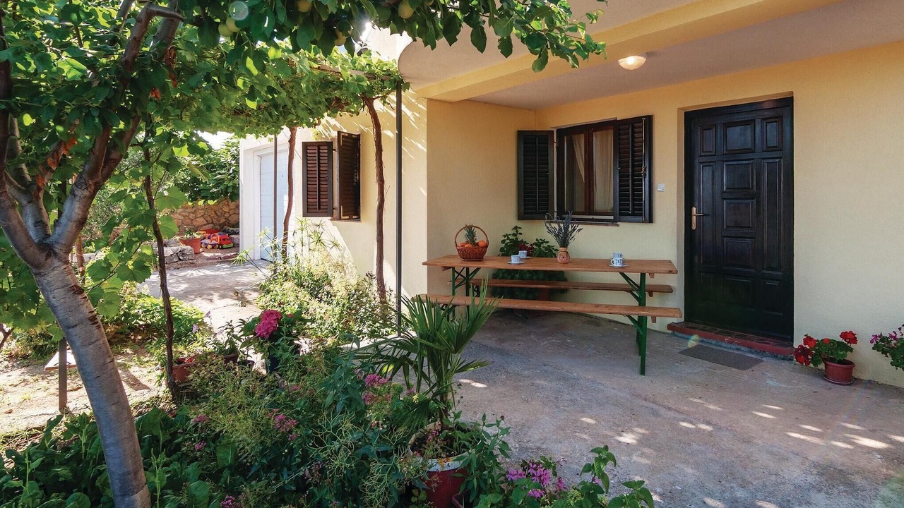 Photo of Outdoor in Maslenica