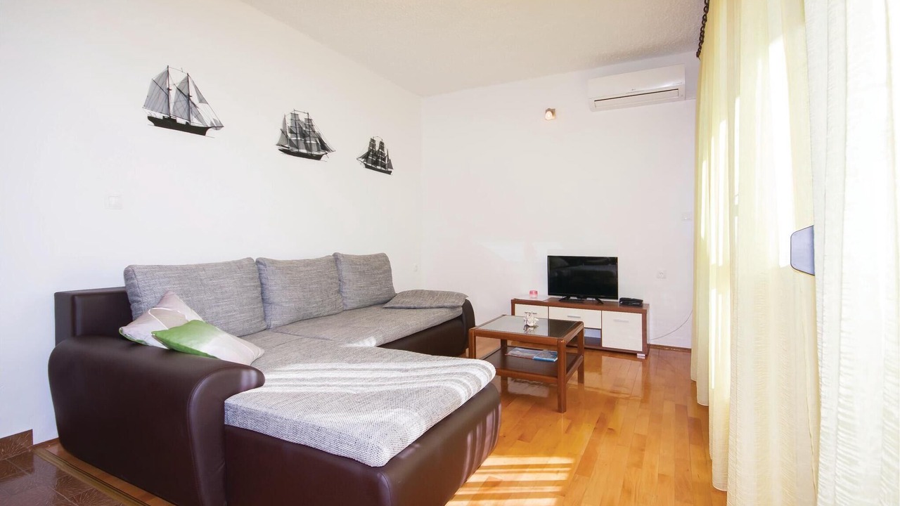 Photo of Bedroom in Brodarica