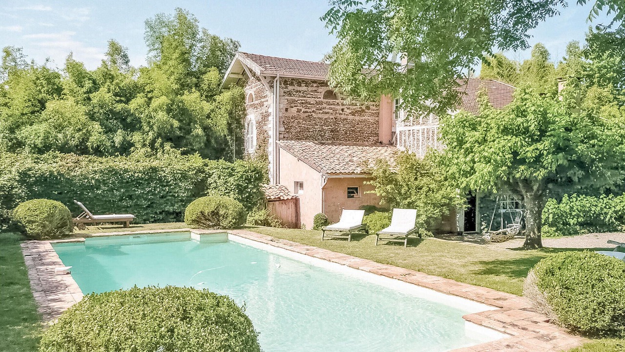 Photo of Outdoor in Arjuzanx