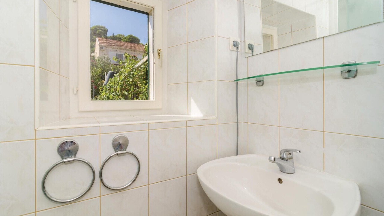 Photo of Bathroom in Zaton