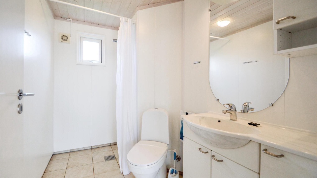 Photo of Bathroom in Skaerbaek