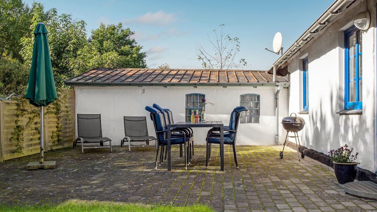 Photo of Others in Ronne