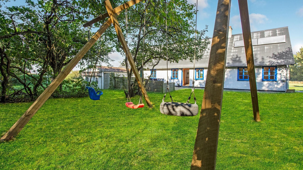 Photo of Others in Ronne