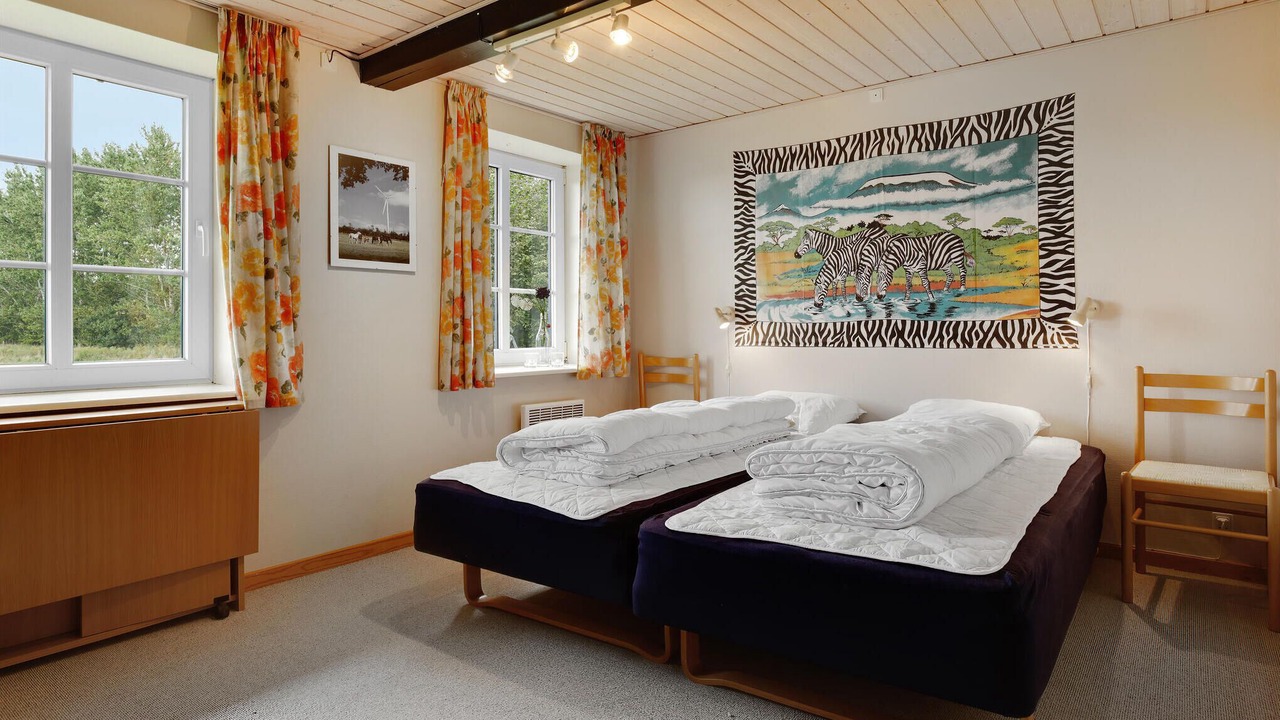 Photo of Others in Ronne