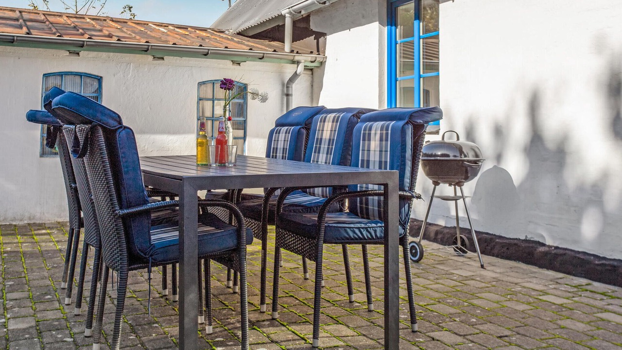 Photo of Others in Ronne