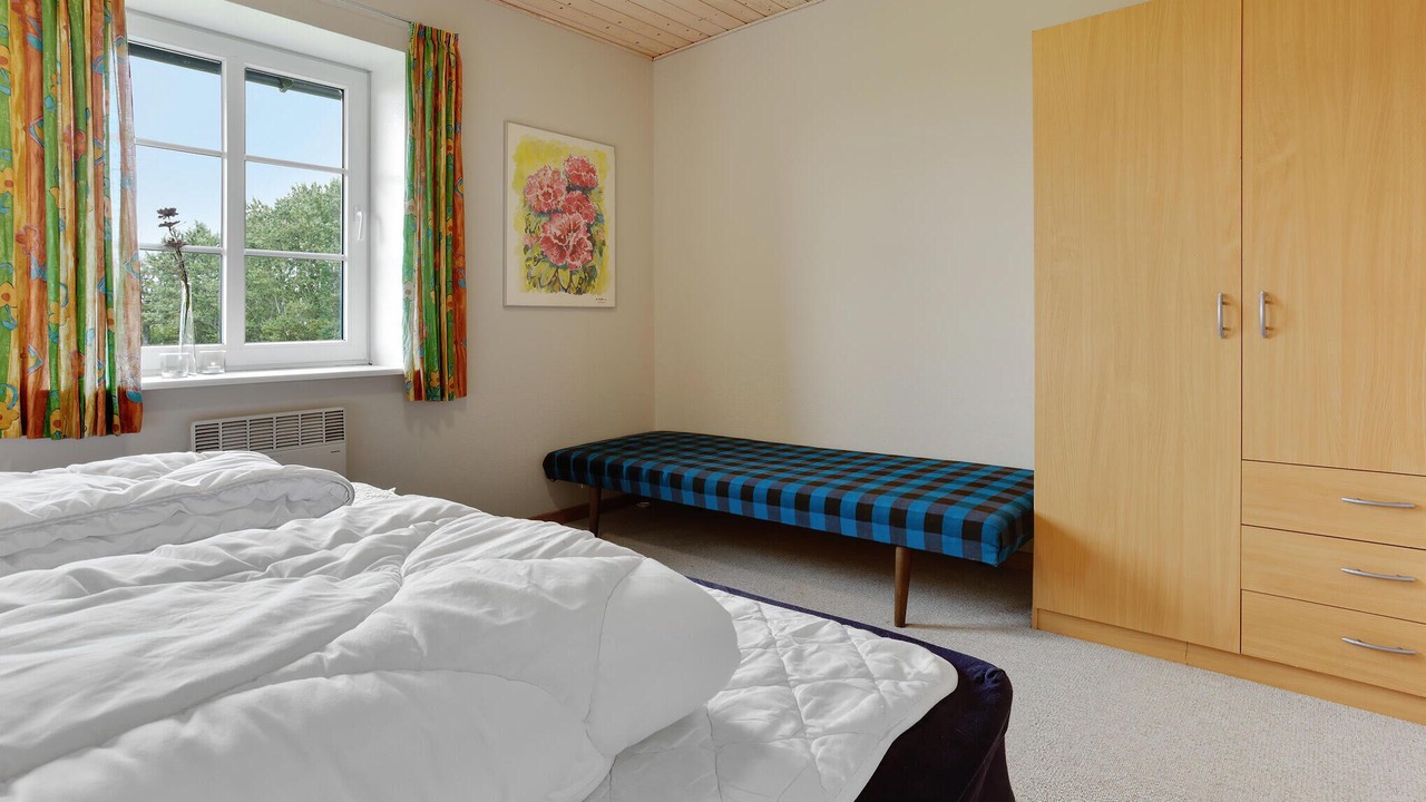 Photo of Others in Ronne