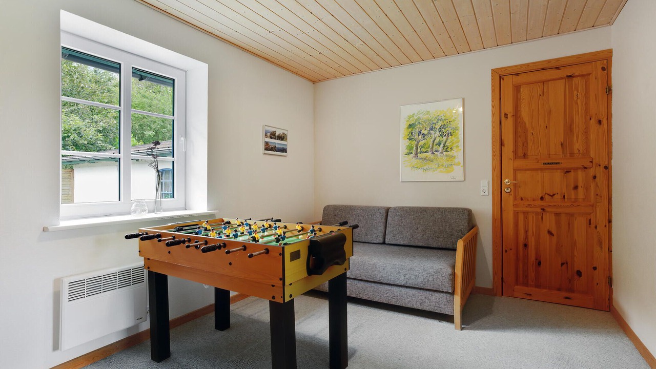 Photo of Others in Ronne