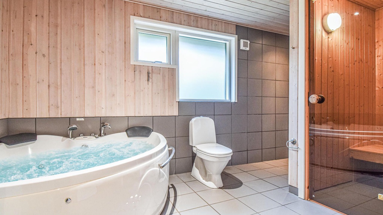 Photo of Bathroom in Blavand Strand