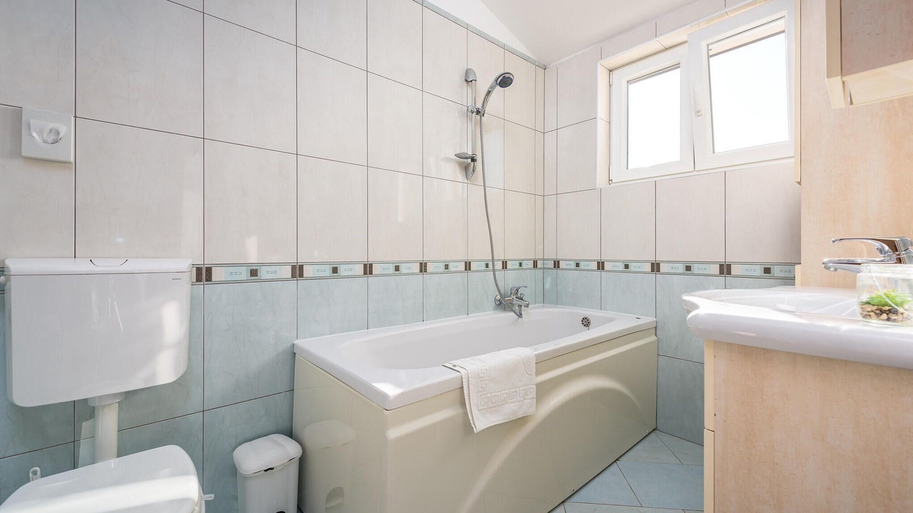 Photo of Bathroom in Basanija