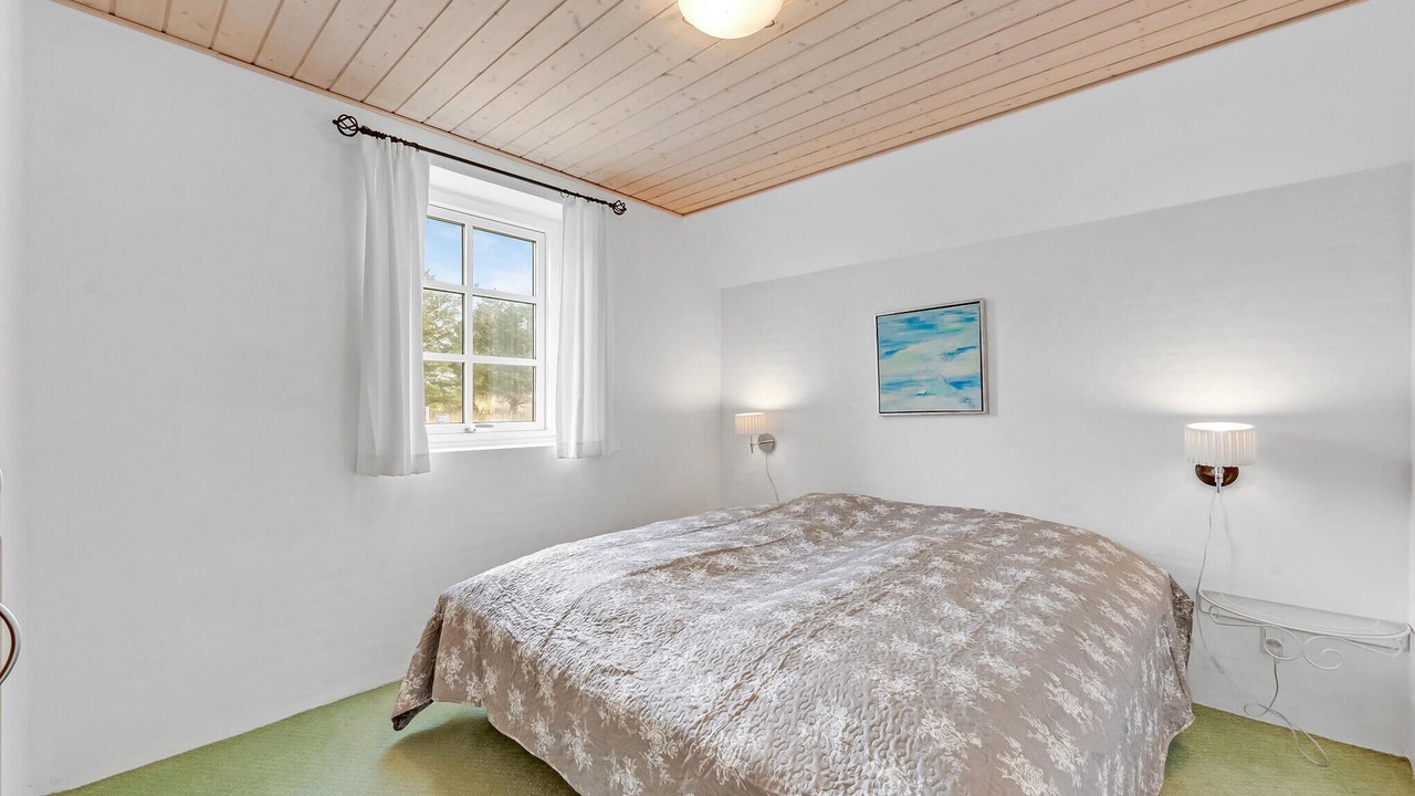 Photo of Others in Øby