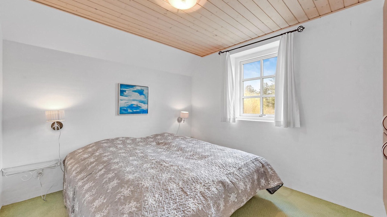 Photo of Others in Øby