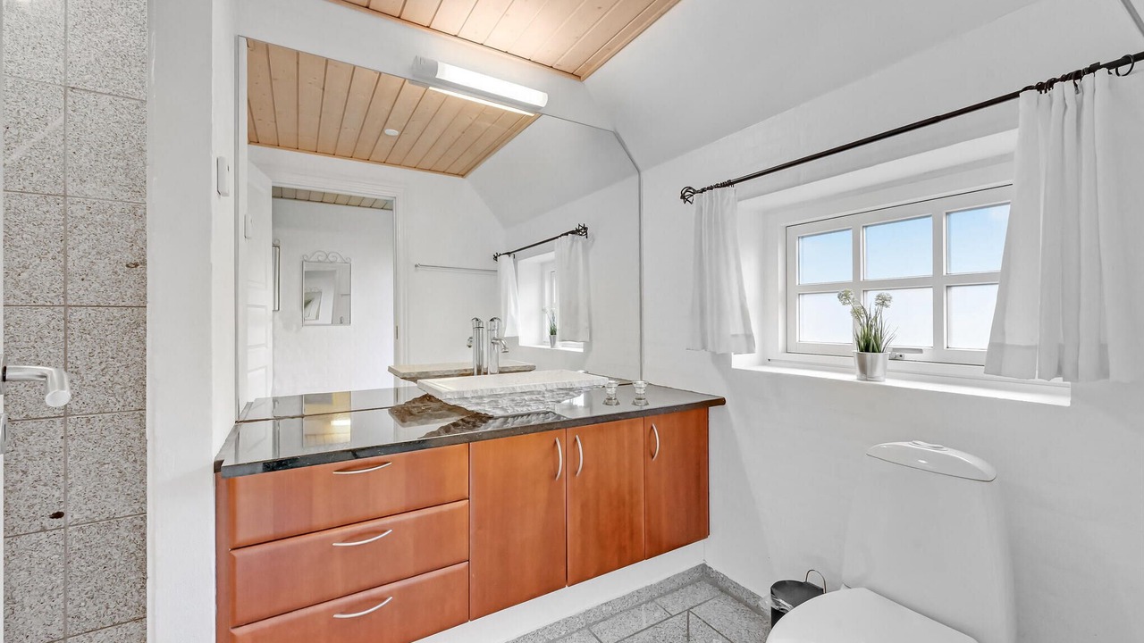 Photo of Others in Øby