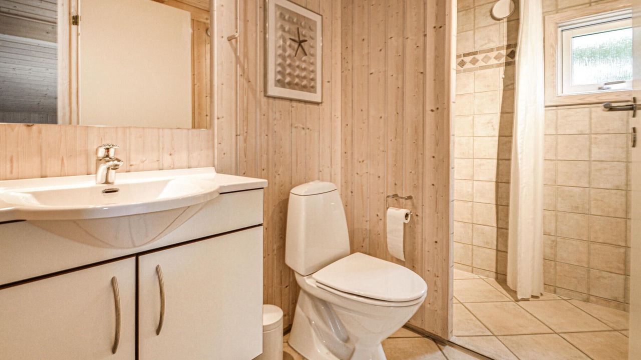 Photo of Bathroom in Torup Strand