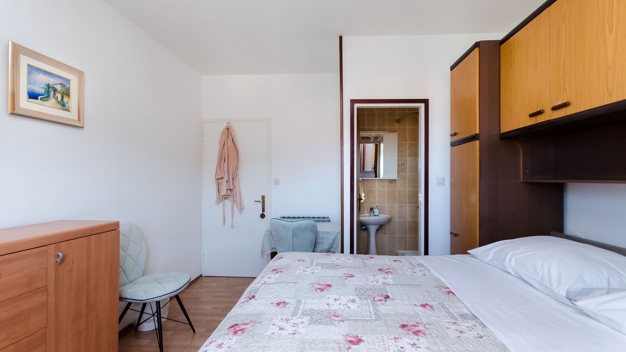Photo of Bedroom in Palit
