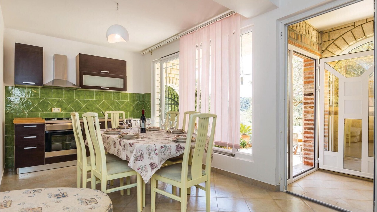 Photo of Bedroom in Supetarska Draga
