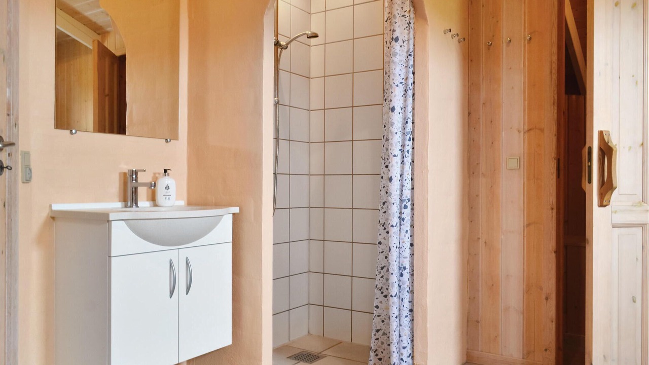 Photo of Bathroom in Argab