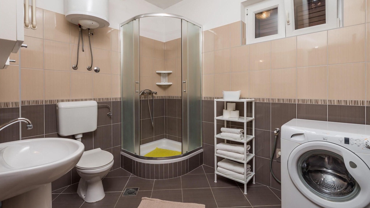 Photo of Bathroom in Pag