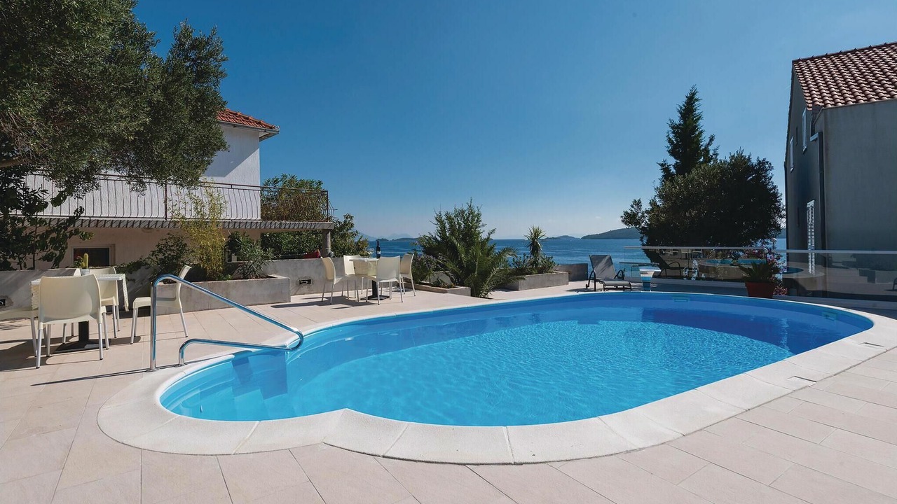 Photo of Outdoor in Cove Tri Zala (Zrnovo)