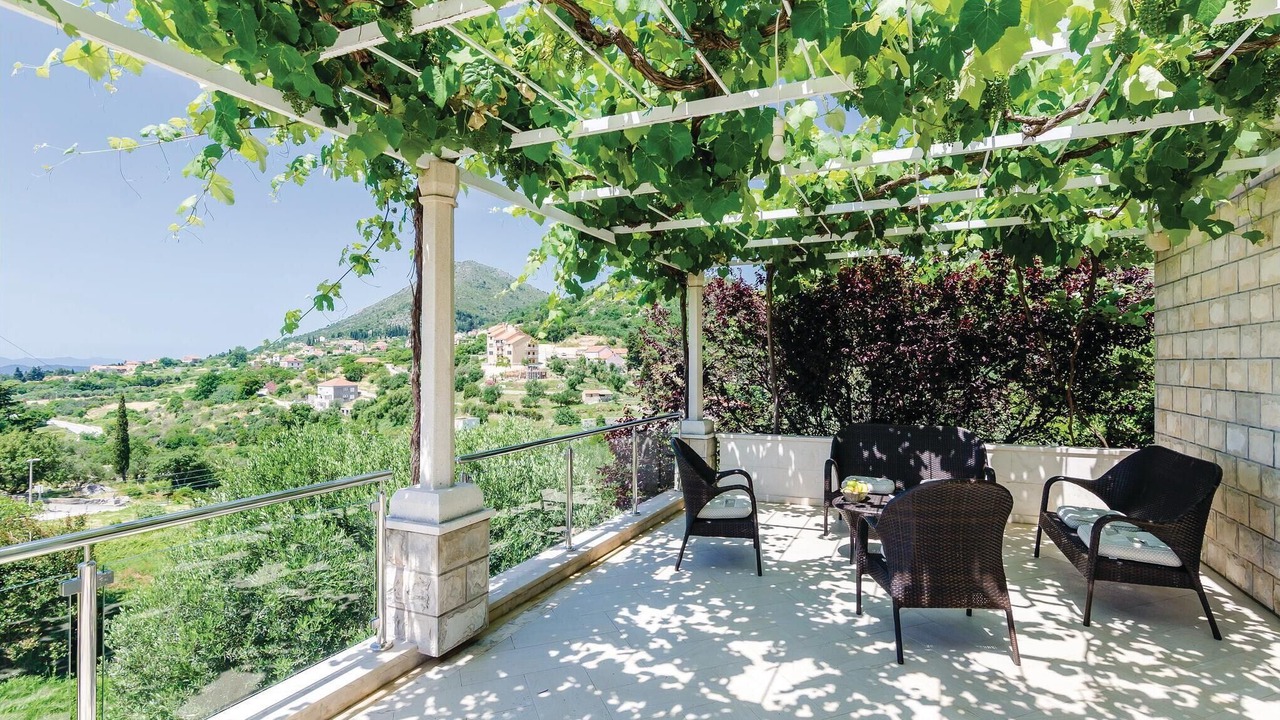 Photo of Outdoor in Orasac
