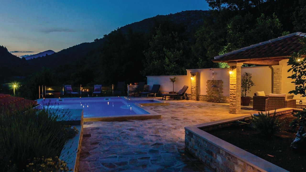 Photo of Outdoor in Orasac