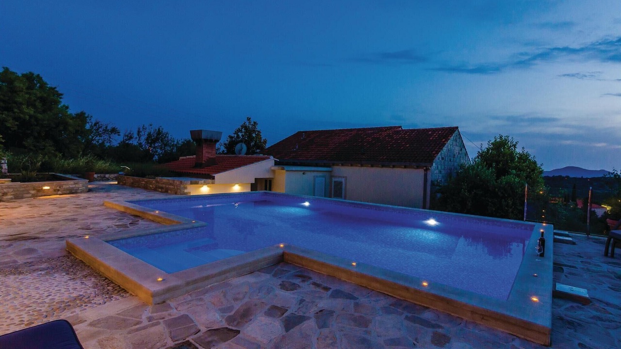 Photo of Outdoor in Orasac