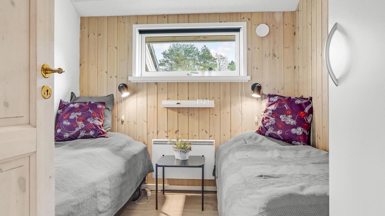 Photo of Others in Jegum