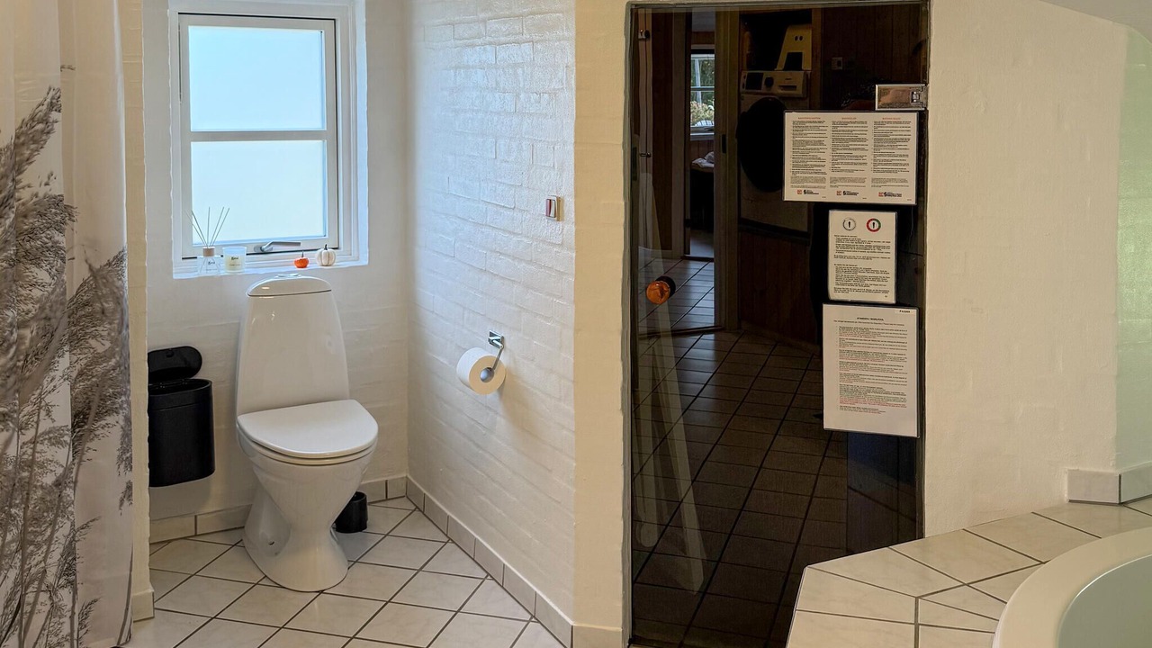 Photo of Bathroom in Jegum