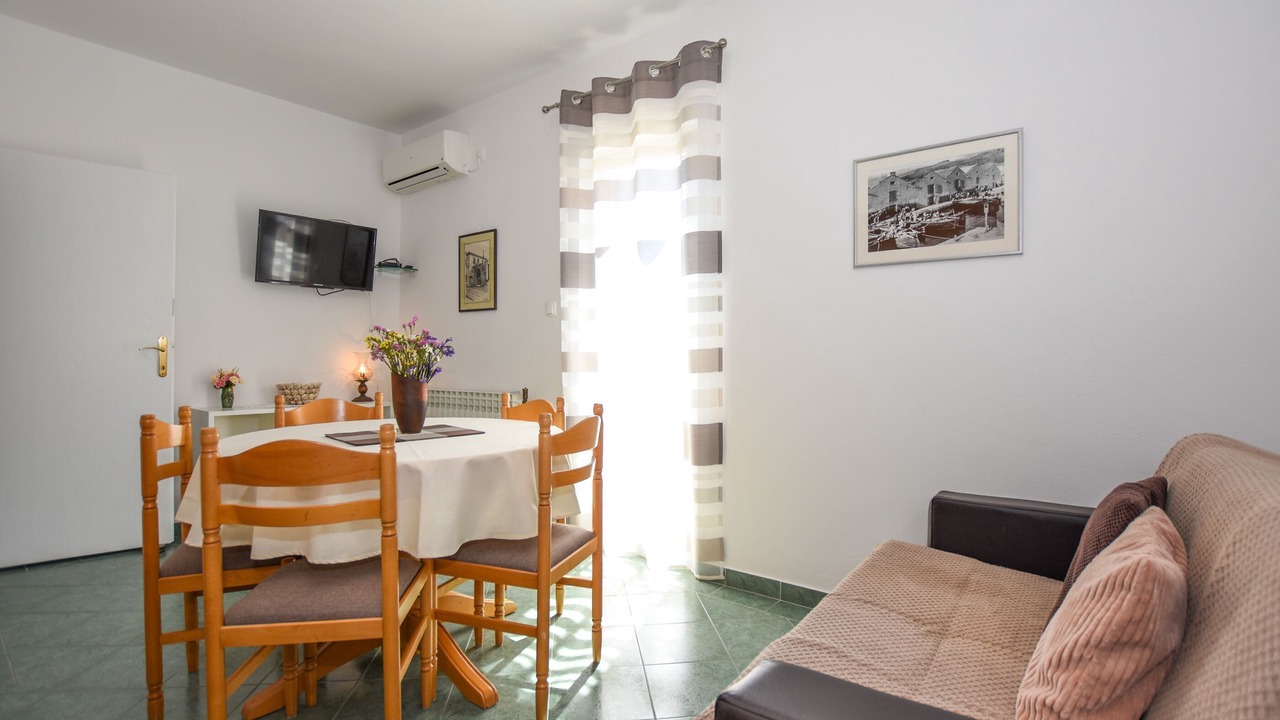 Photo of Livingroom in Pag