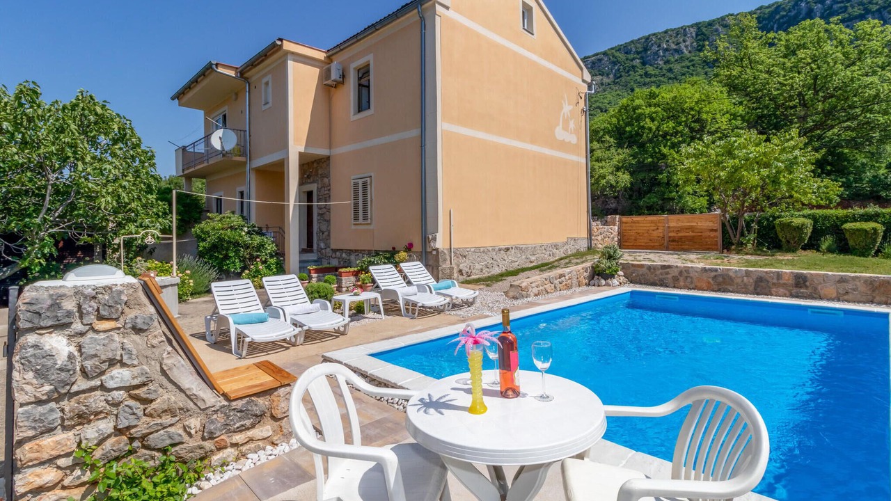 Photo of Outdoor in Grizane