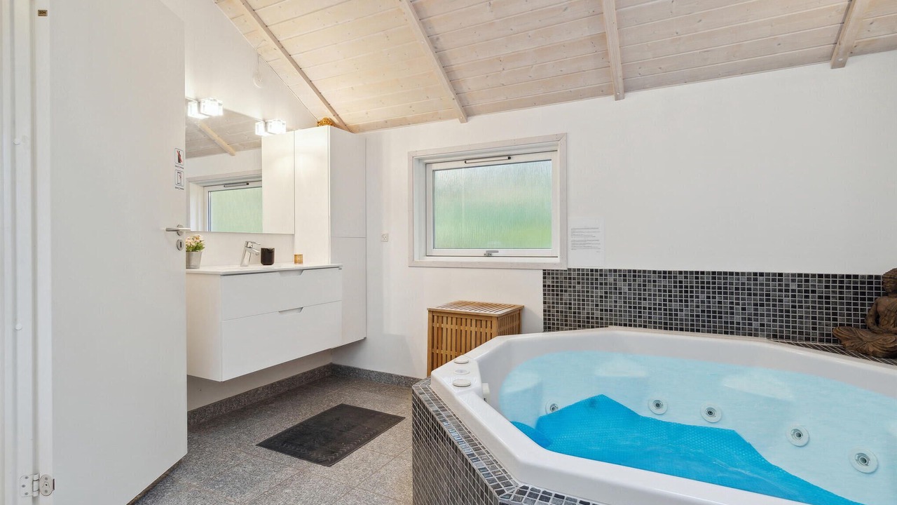 Photo of Bathroom in Egsmark Strand