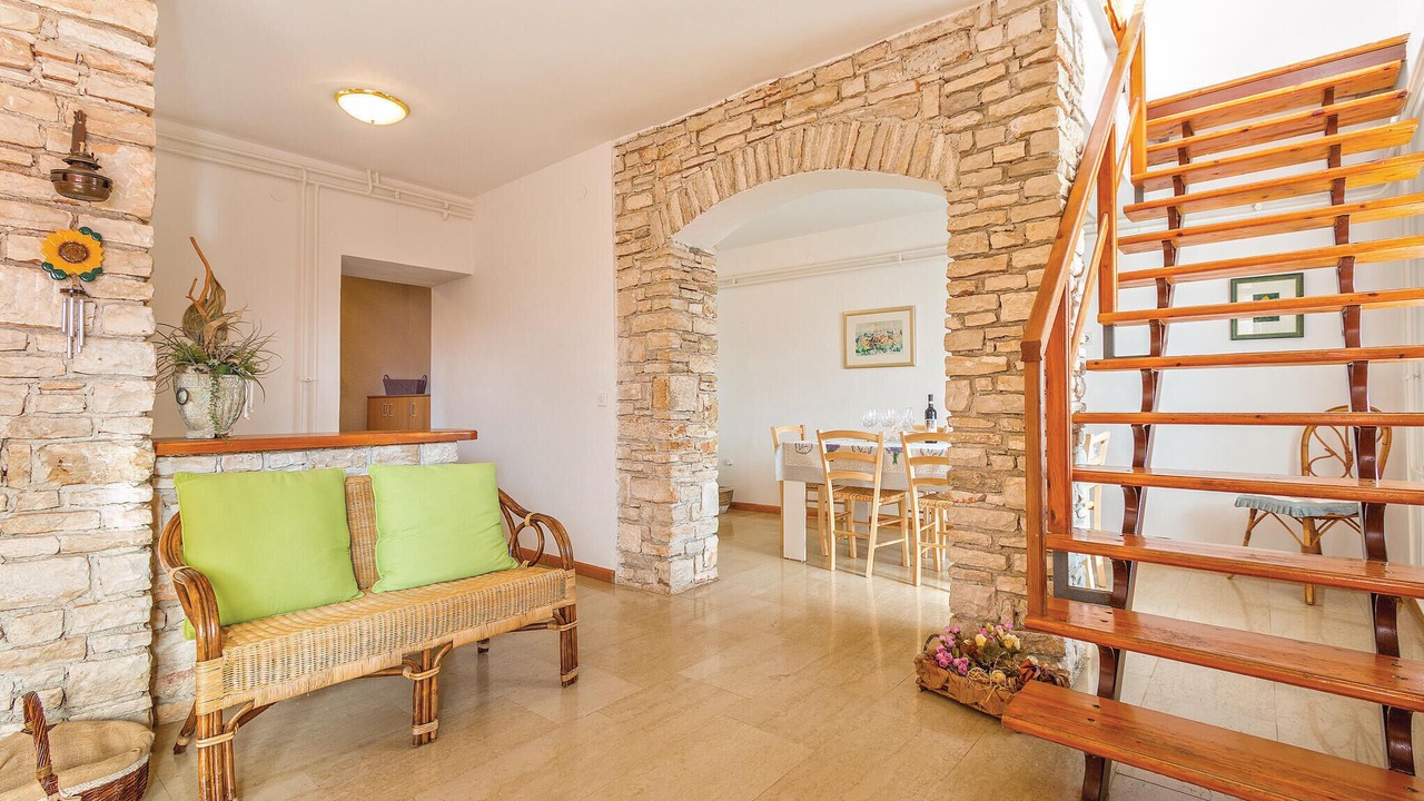 Photo of Bedroom in Sisan