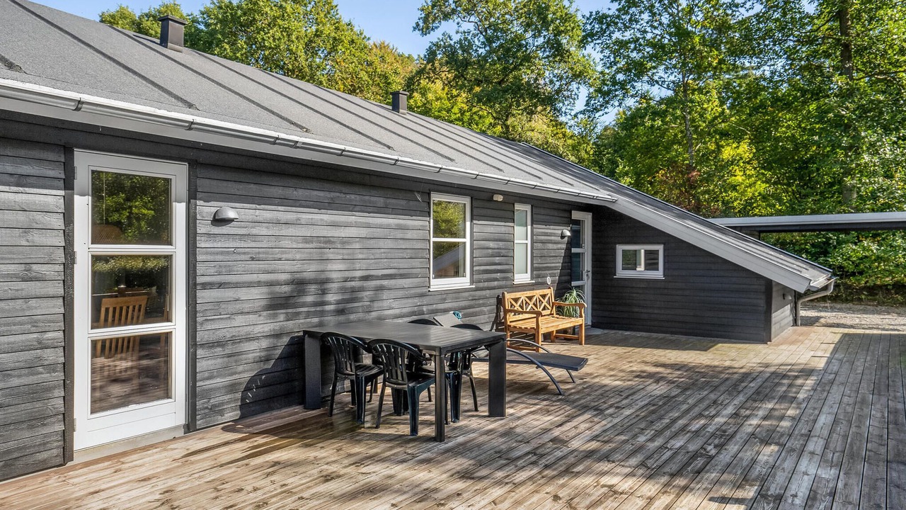 Photo of Others in Femmøller