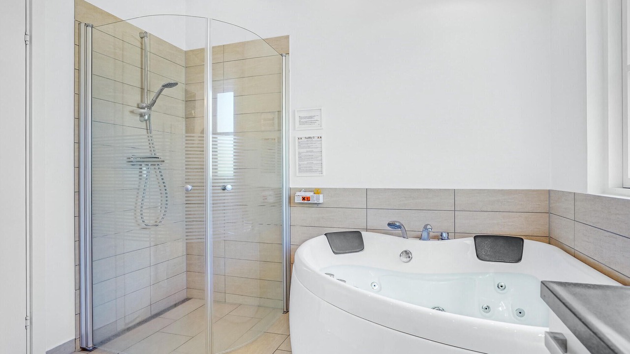 Photo of Bathroom in Femmøller