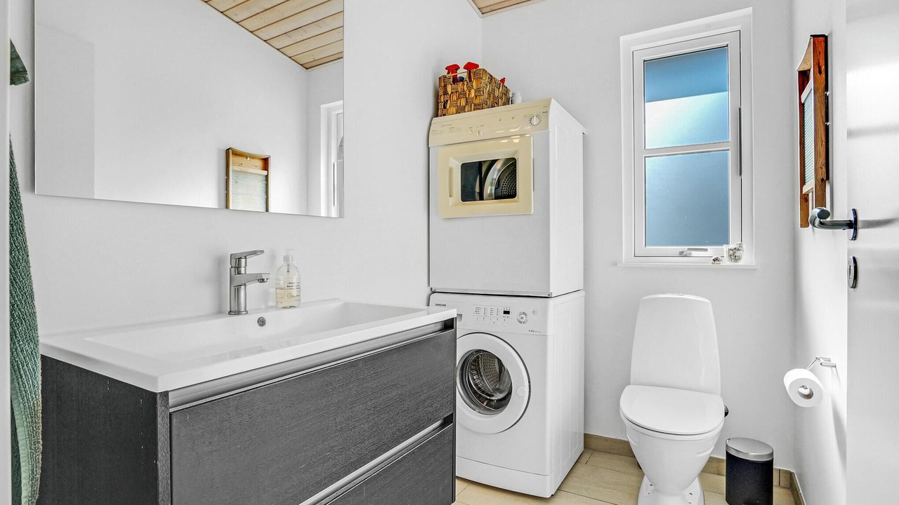 Photo of Others in Femmøller