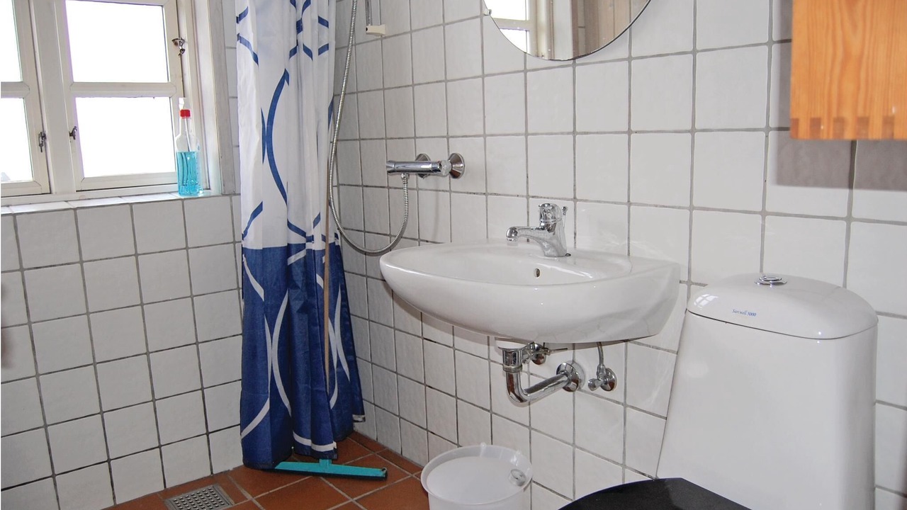 Photo of Bathroom in Skaven Strand