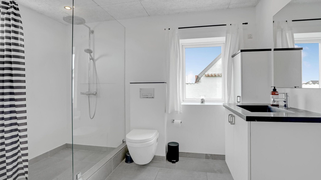Photo of Bathroom in Harboore