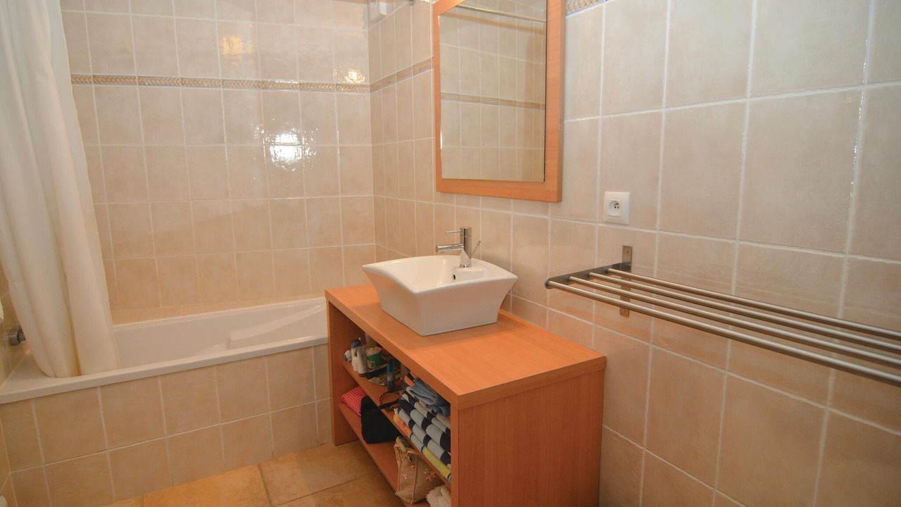 Photo of Bathroom in Aigues-Mortes