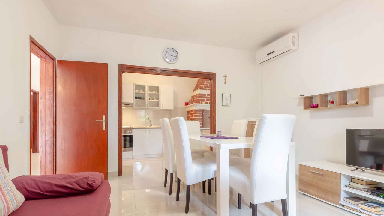 Photo of Livingroom in Blato