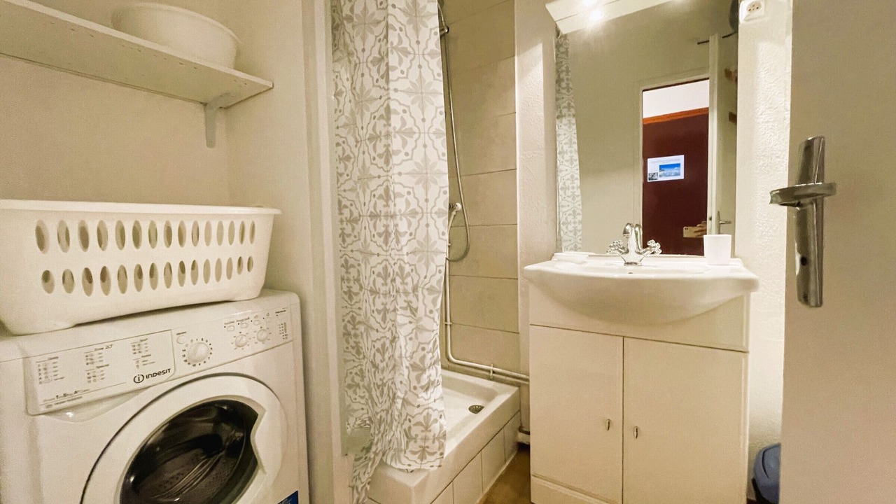 Photo of Bathroom in Sete