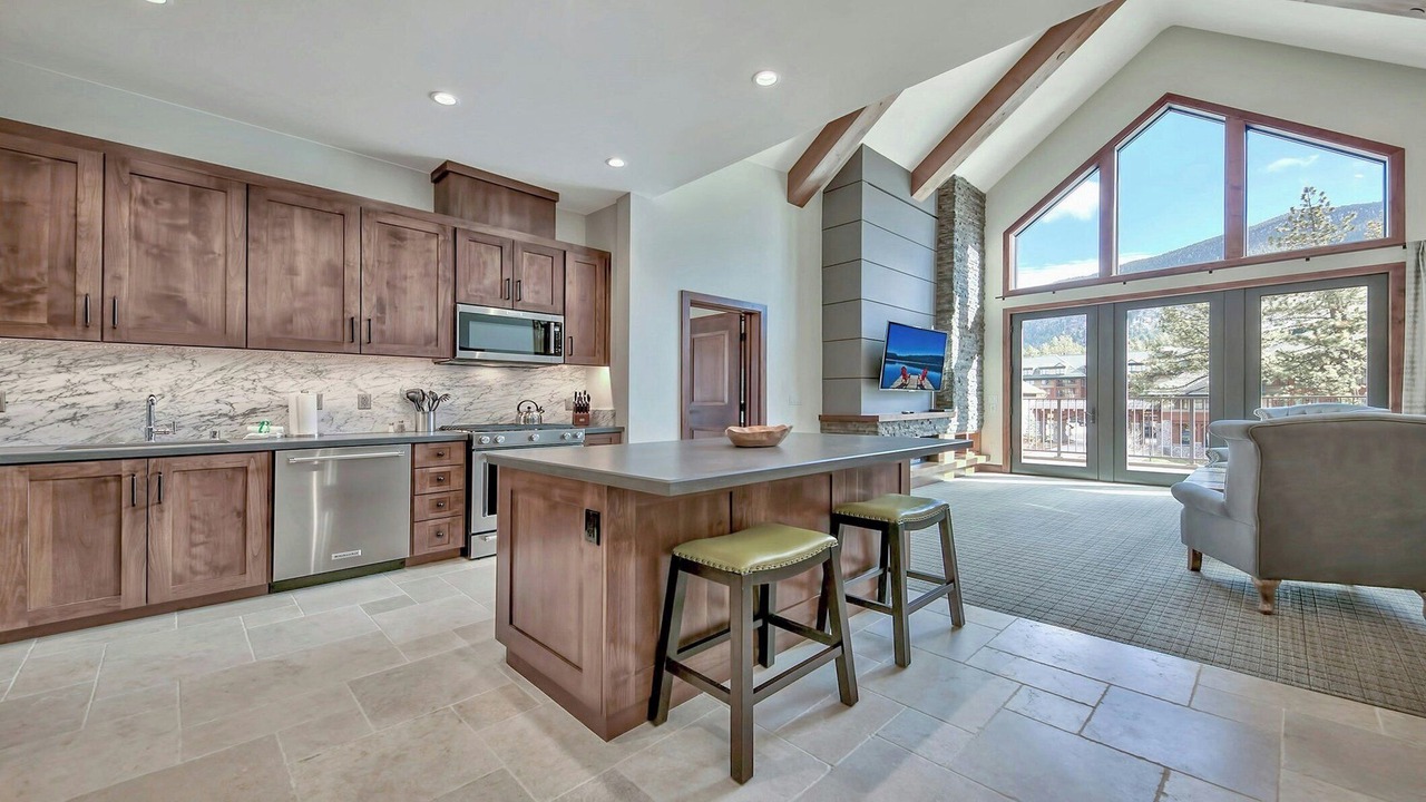 Photo of Livingroom in Lakeside Park