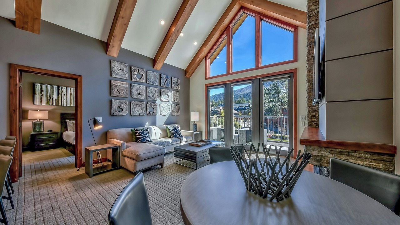 Photo of Livingroom in Lakeside Park