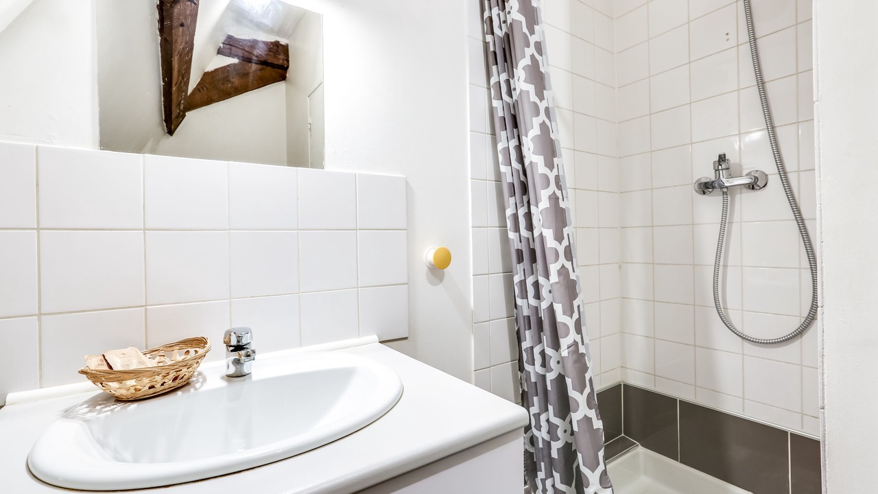 Photo of Bathroom in Bons-Tassily