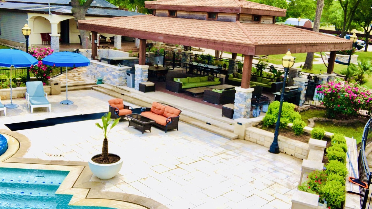 Photo of Outdoor in McNeil
