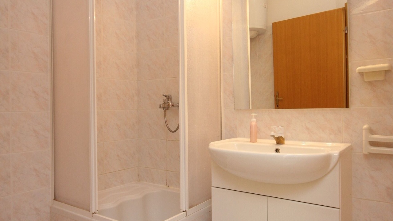 Photo of Bathroom in Vis