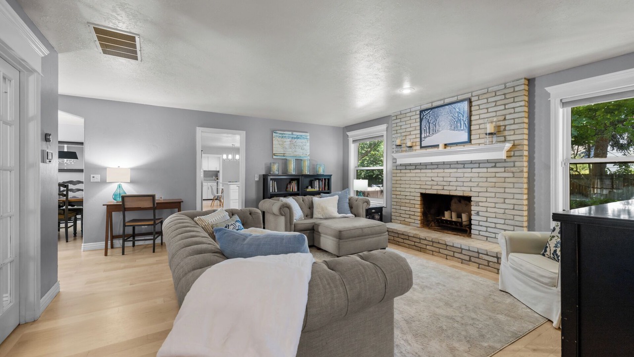 Photo of Livingroom in Southeast Boise