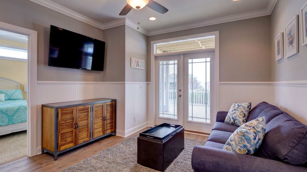 Photo of Bedroom in Ocean Isle Beach